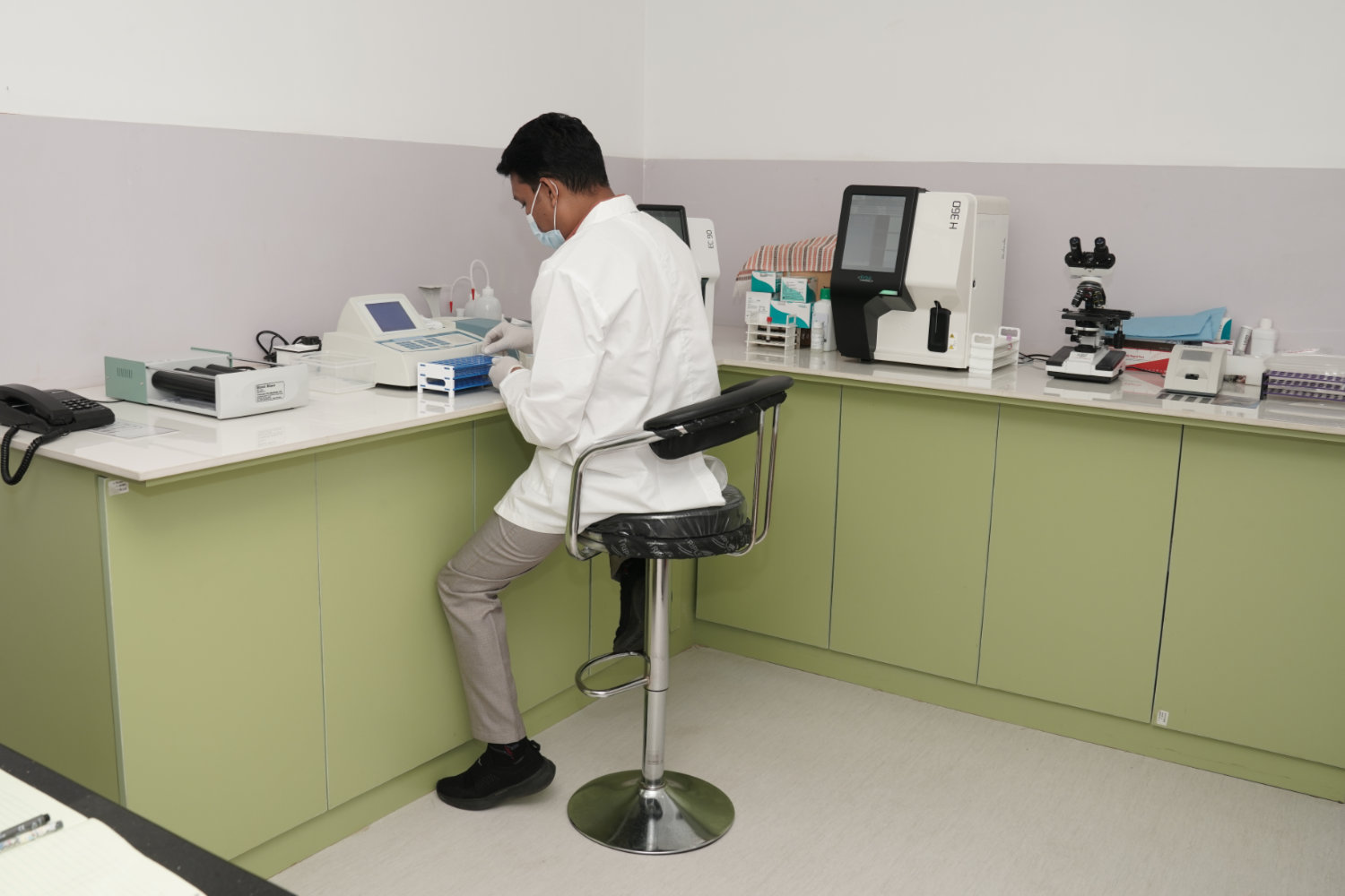 24/7 Laboratory Services